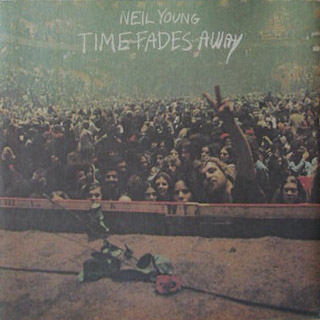 "Time Fades Away"LP front cover[©1973 Reprise Records - image Nº11]
