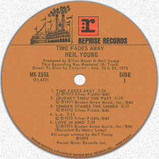 stock copy LPWITHOUT "STEREO" printed on labels(side 1 label)[©1973 Reprise Records - image Nº16]